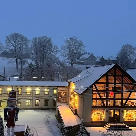 Luxus-ferienwohnung In Der Sternkopf-engel-villa Apartmán *