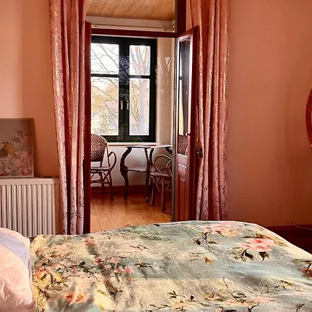 Appartement Luxus-ferienwohnung In Der Sternkopf-engel-villa Oederan