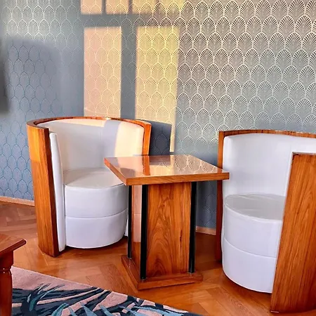 Luxus-ferienwohnung In Der Sternkopf-engel-villa Διαμέρισμα *