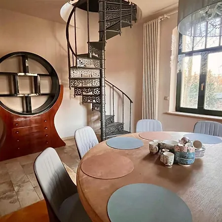 Luxus-ferienwohnung In Der Sternkopf-engel-villa Oederan