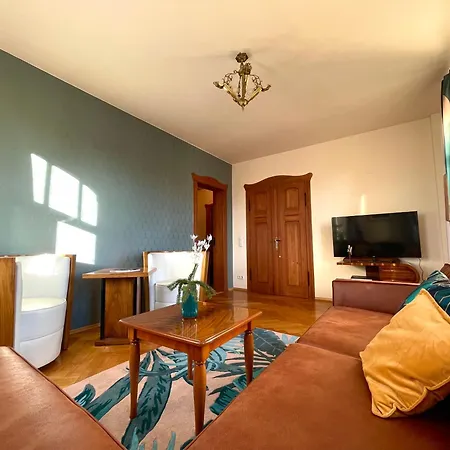 Apartmán Luxus-ferienwohnung In Der Sternkopf-engel-villa Oederan